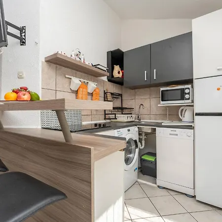 2 Bedroom Beautiful In