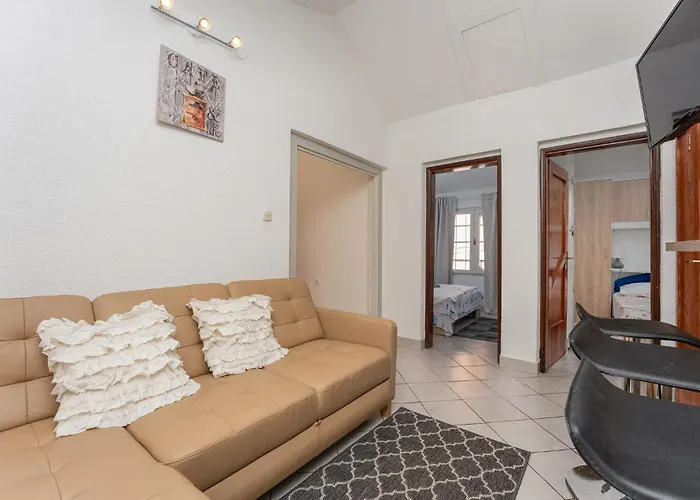 2 Bedroom In