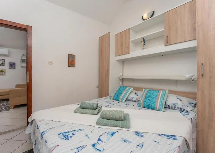 2 Bedroom In Pakoštane
