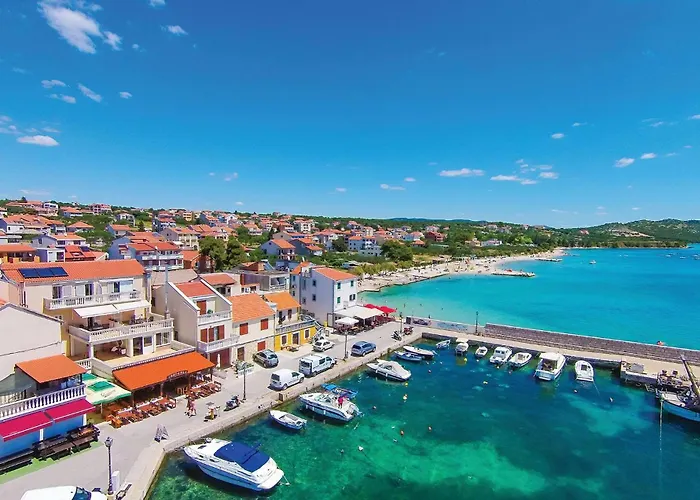 2 Bedroom In * Pakoštane
